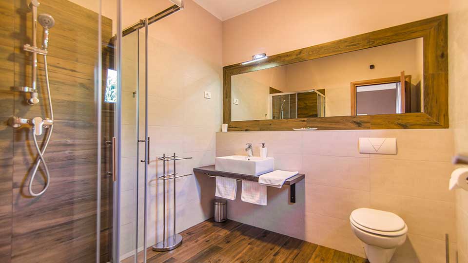 Badezimmer – eine Villa für die Miete Galižana Istrien