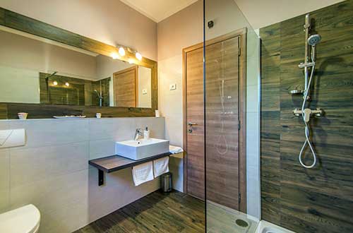 modern bathroom, luxury, house with a swimming pool for tourists Istria, Galižana